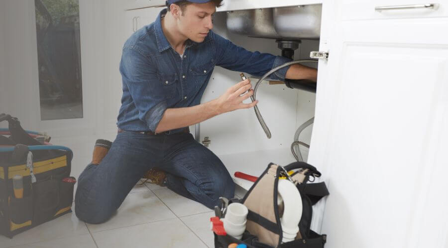 Local water heater installation in Dyersburg, TN